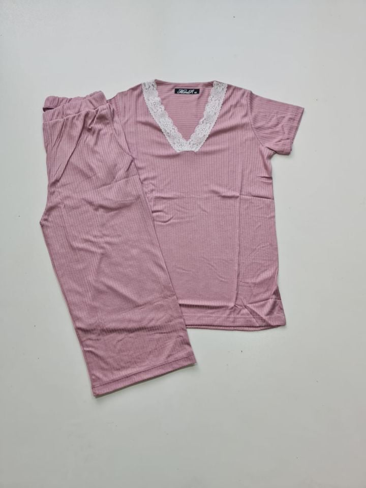 Alimer Kısa Kol Yazlık Kadın Kapri Pijama Takım