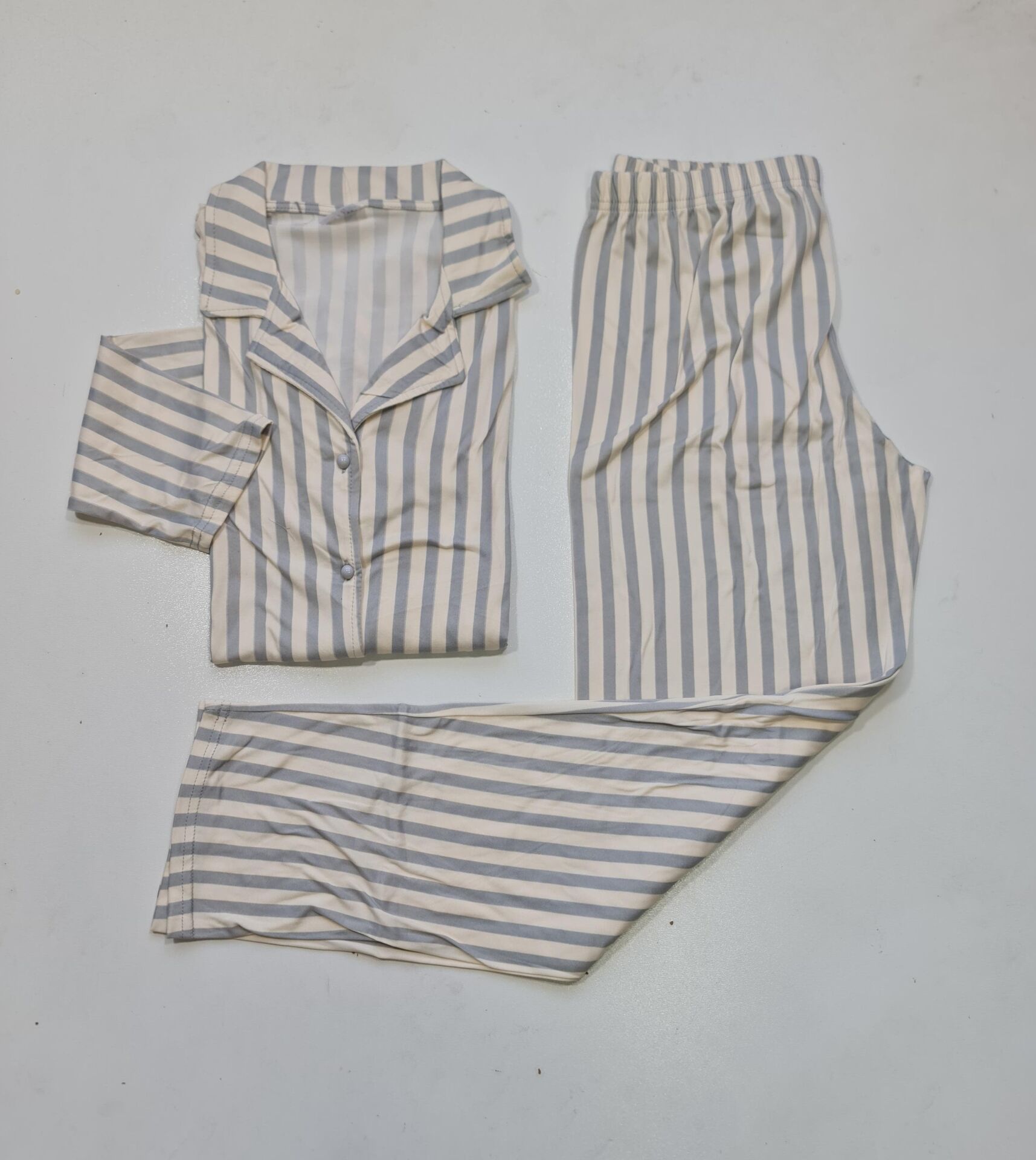 Mihra Uzun Kol Yazlık Kadın Pijama Takım