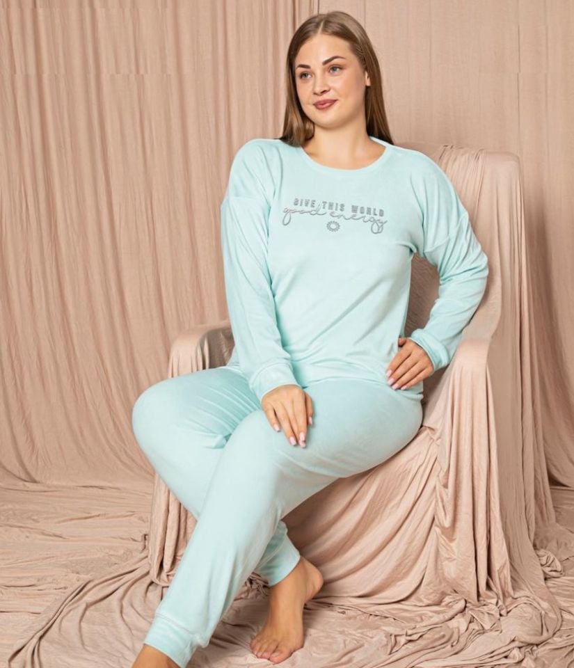 Pijamoni Kadın Battal Kadife Pijama Takım