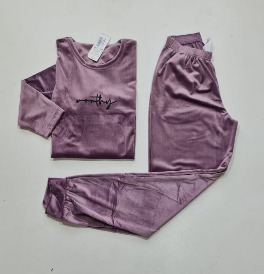 Mihra Kadın Kışlık Kadife Pijama Takım