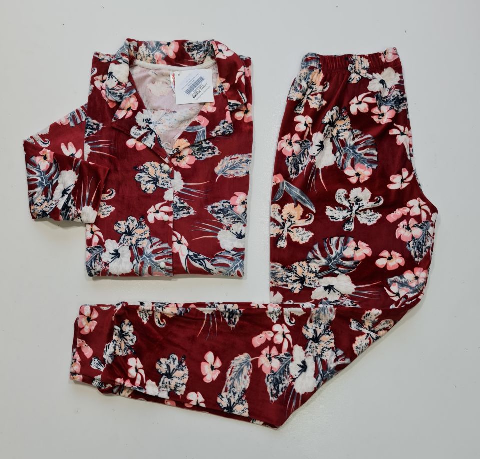 Pijamoni Kadın Önü Komple Düğmeli Kadife Pijama Takım