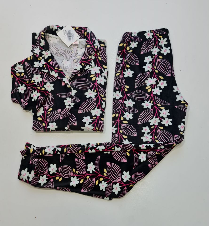 Pijamoni Kadın Önü Komple Düğmeli Kadife Pijama Takım
