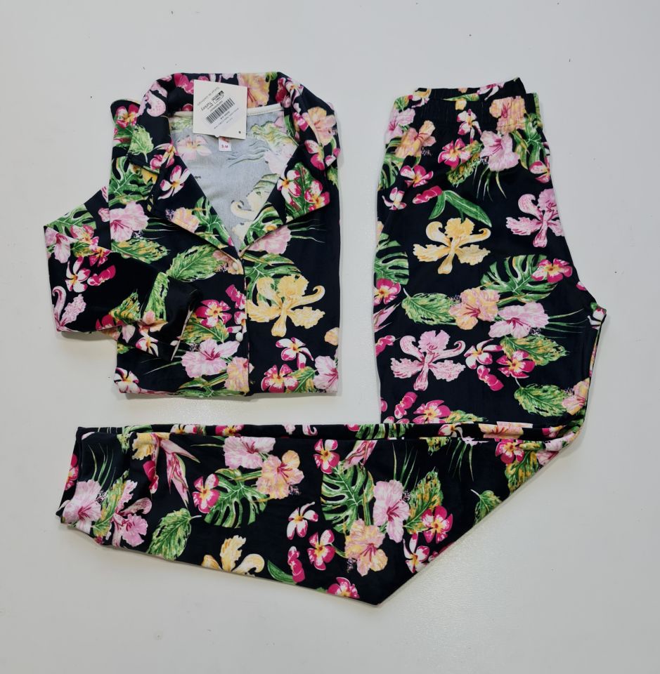 Pijamoni Kadın Önü Komple Düğmeli Kadife Pijama Takım