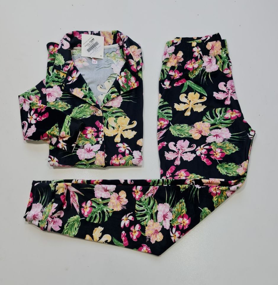 Pijamoni Kadın Önü Komple Düğmeli Kadife Pijama Takım