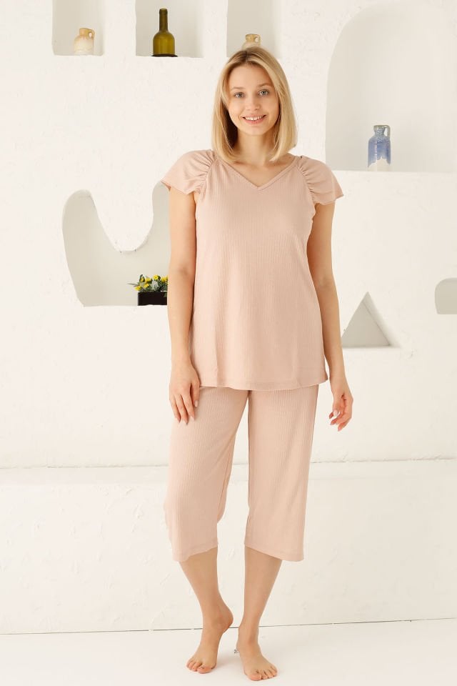 Alimer Kısa Kol Yazlık Kadın Kapri Pijama Takım
