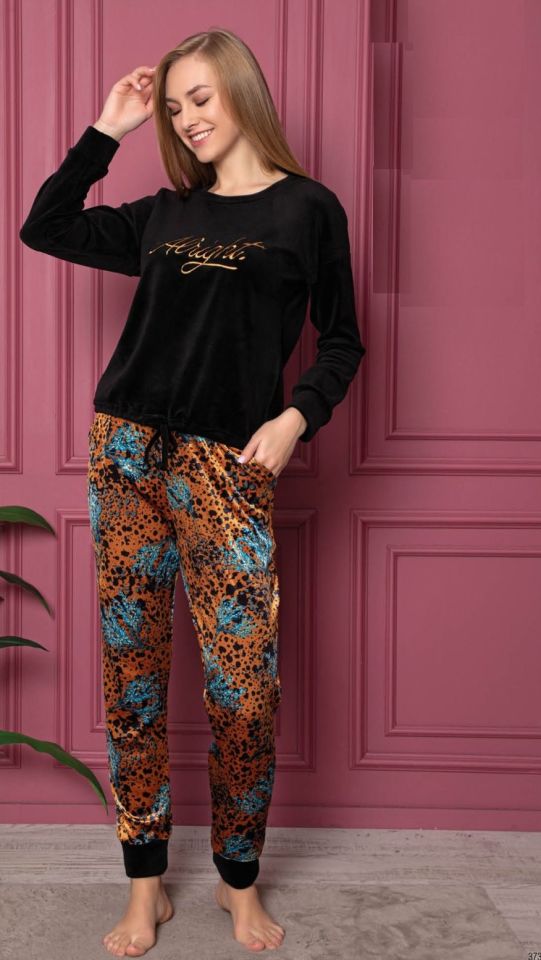 İbiza Kadın Kadife Pijama Takım