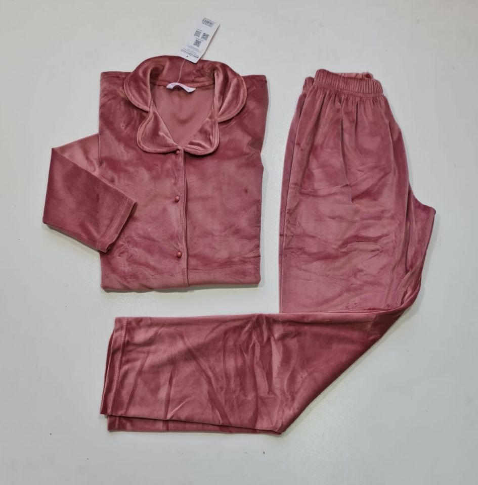Sude Uzun Kol Kışlık Kadın Kadife Pijama Takım