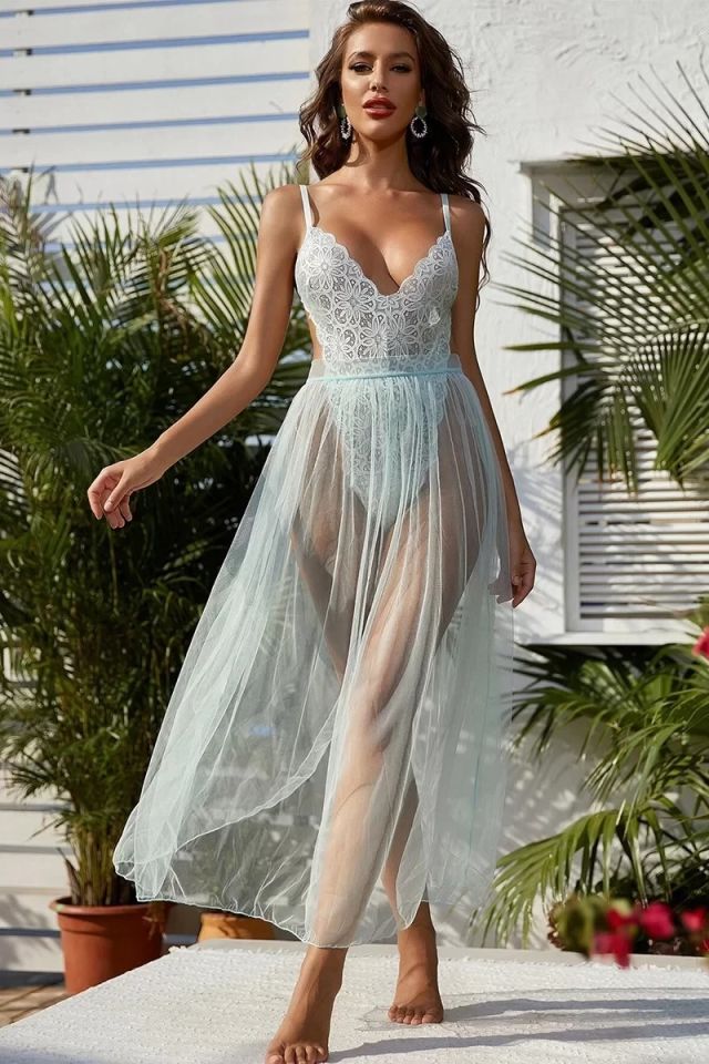 Renklifirsatlar Beyaz Fantazi Gecelik