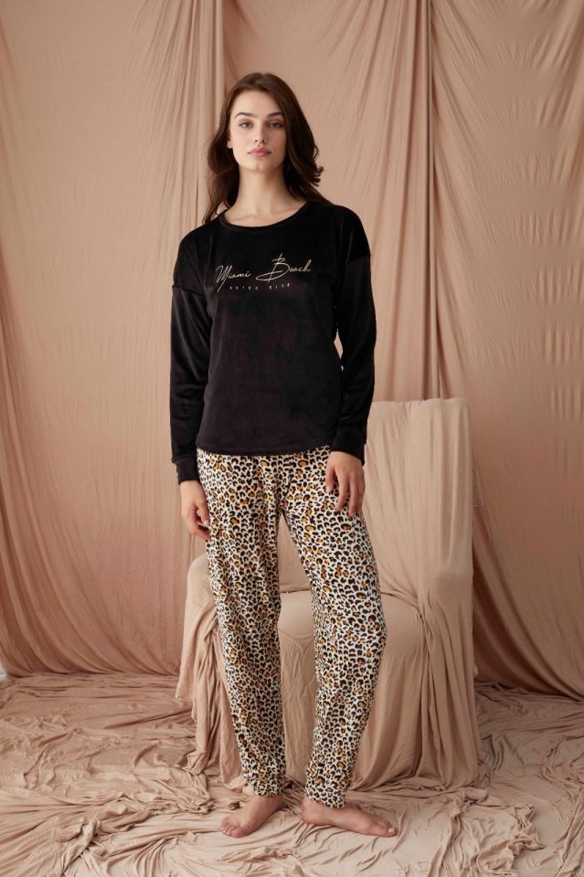Pijamoni Kadın Kadife Pijama Takım