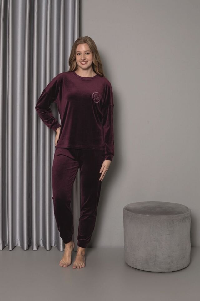 Senfoni Kadın Sıfır Yaka Mor Manşetli Kadife Pijama Takım