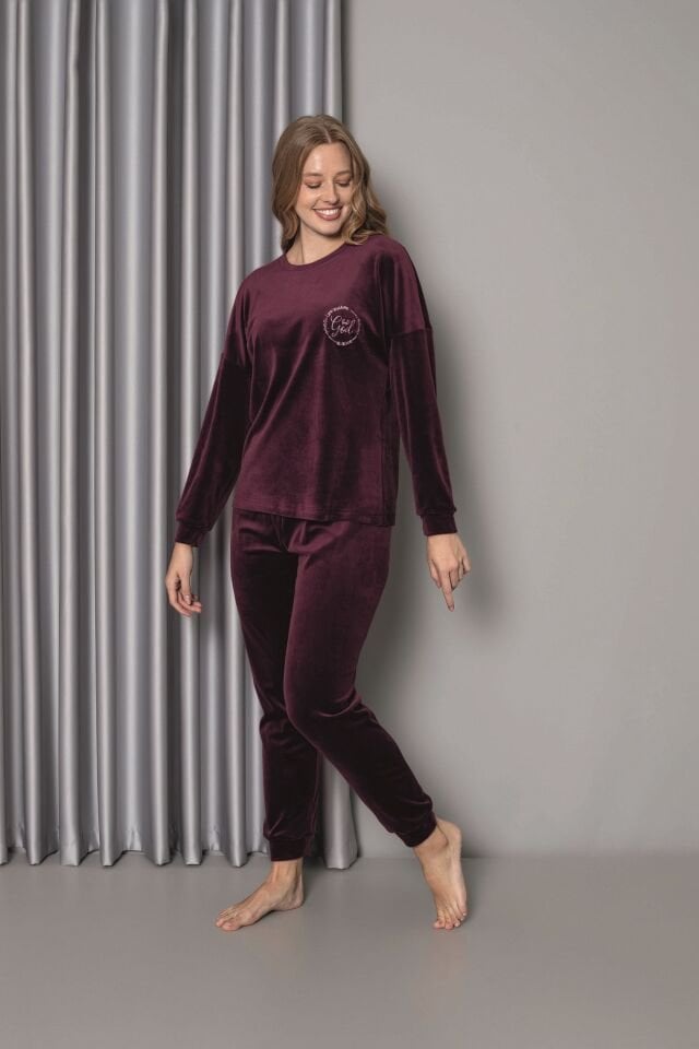 Senfoni Kadın Sıfır Yaka Mor Manşetli Kadife Pijama Takım