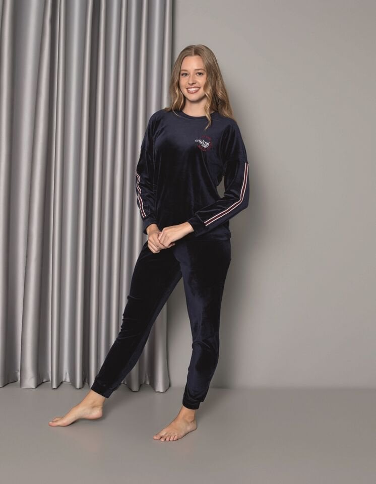 Senfoni Kadın Sıfır Yaka Lacivert Manşetli Kadife Pijama Takım