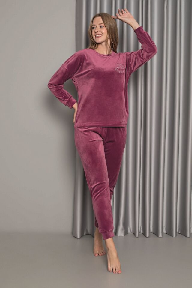 Senfoni Kadın Sıfır Yaka Fuşya Manşetli Kadife Pijama Takım