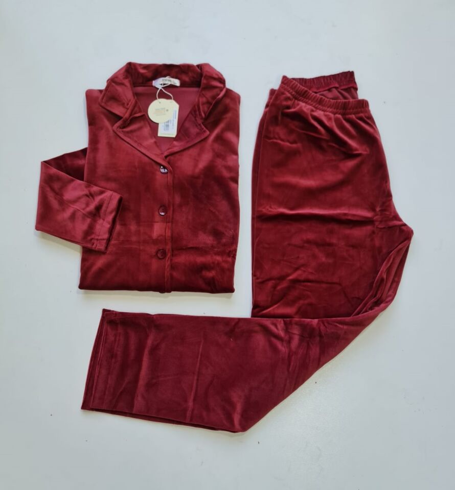 Senfoni Kadın Önü Düğmeli Bordo Kadife Pijama Takım