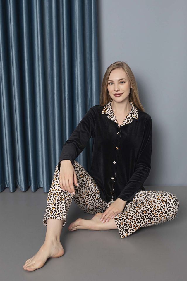 Senfoni Kadın Önü Düğmeli Leopar Kadife Pijama Takım