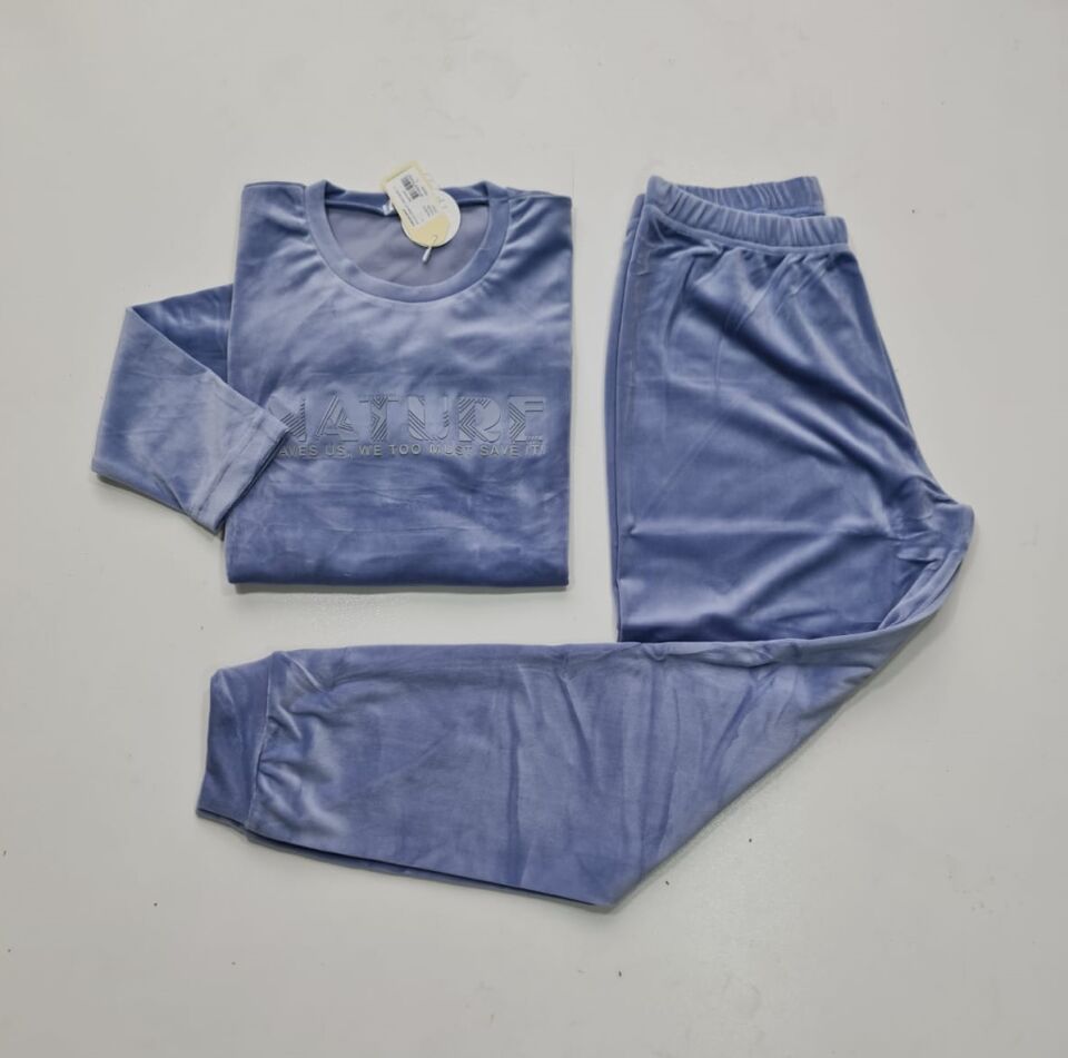 Senfoni Kadın Sıfır Yaka Mavi Manşetli Kadife Pijama Takım