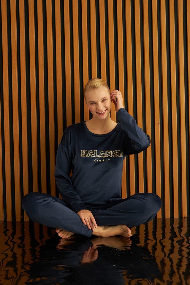 Pijamoni Kadın Kadife Pijama Takım