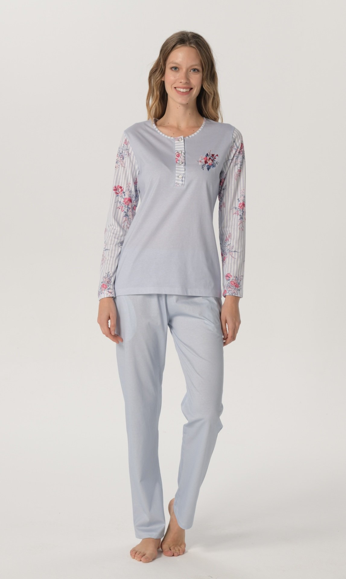 Pijadore Mavi Uzun Kol Yazlık Kadın Pijama Takım