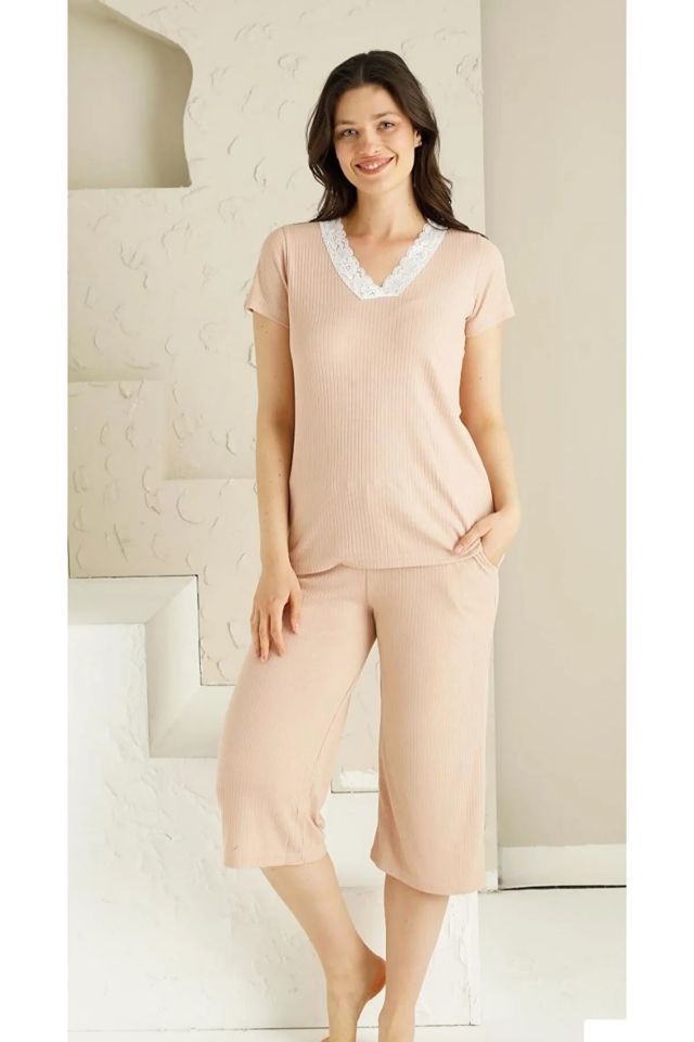 Alimer Kısa Kol Yazlık Kadın Kapri Pijama Takım