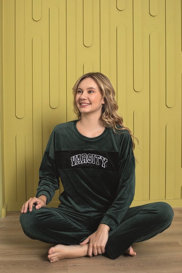 Senfoni Kadın Sıfır Yaka Zümrüt Kadife Pijama Takım