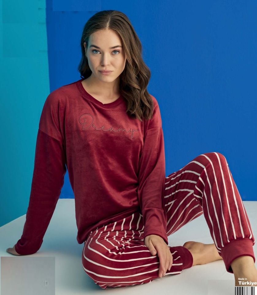Mihra Kadın Kadife Pijama Takım