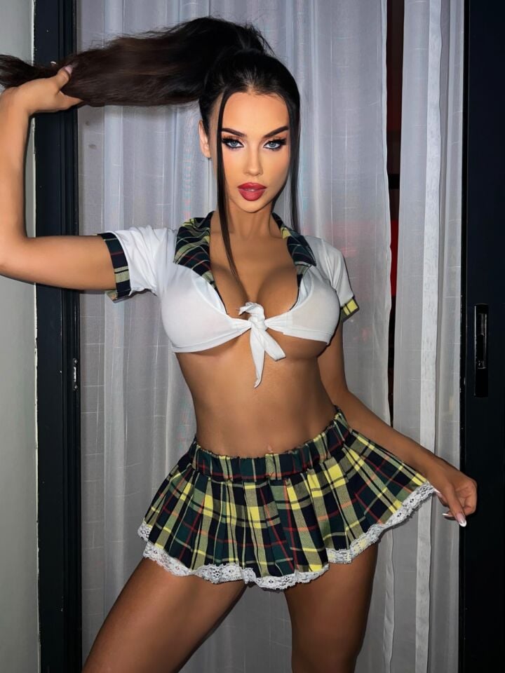 Seksi Liseli Fantezi Kız Kostümü