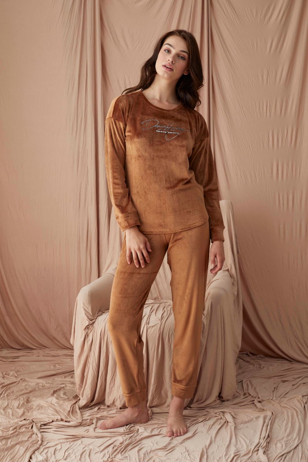 Pijamoni Kadın Kadife Pijama Takım